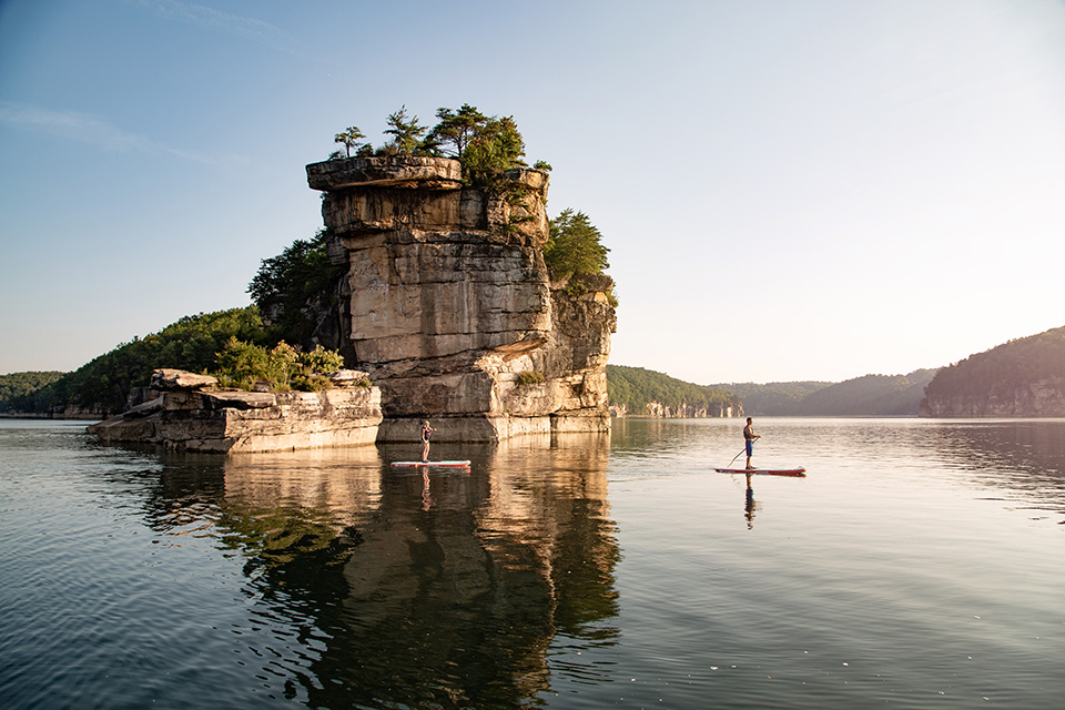 Stand-up paddleboarders on Summersville Lake in Summersville, West Virginia (photo courtesy of Visit Southern West Virginia) Stand-up paddleboarders on Summersville Lake in Summersville, West Virginia (photo courtesy of Visit Southern West Virginia)