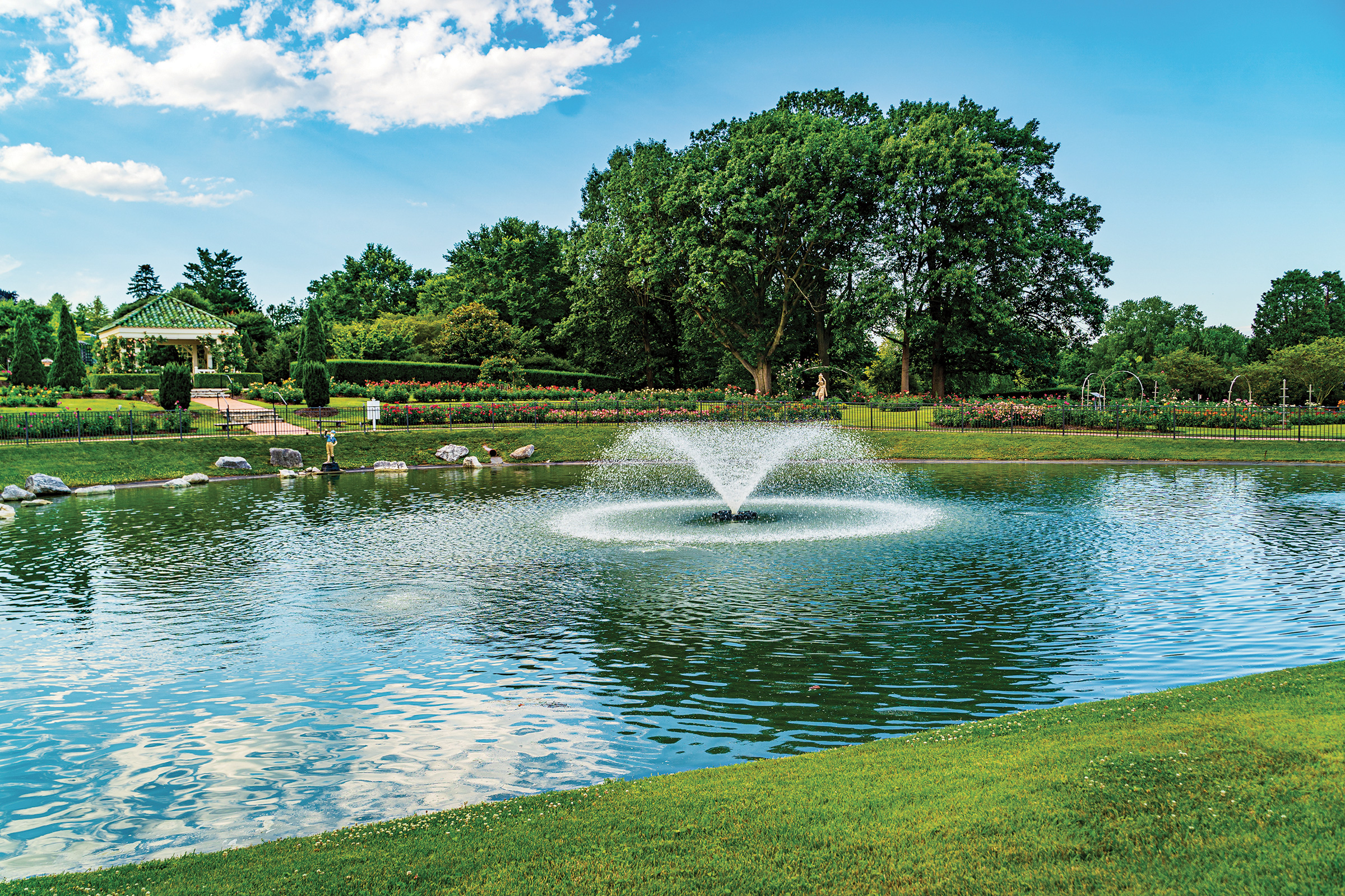 Hershey Gardens in Hershey, Pennsylvania (photo courtesy of The M.S. Hershey Foundation) Hershey Gardens in Hershey, Pennsylvania (photo courtesy of The M.S. Hershey Foundation)